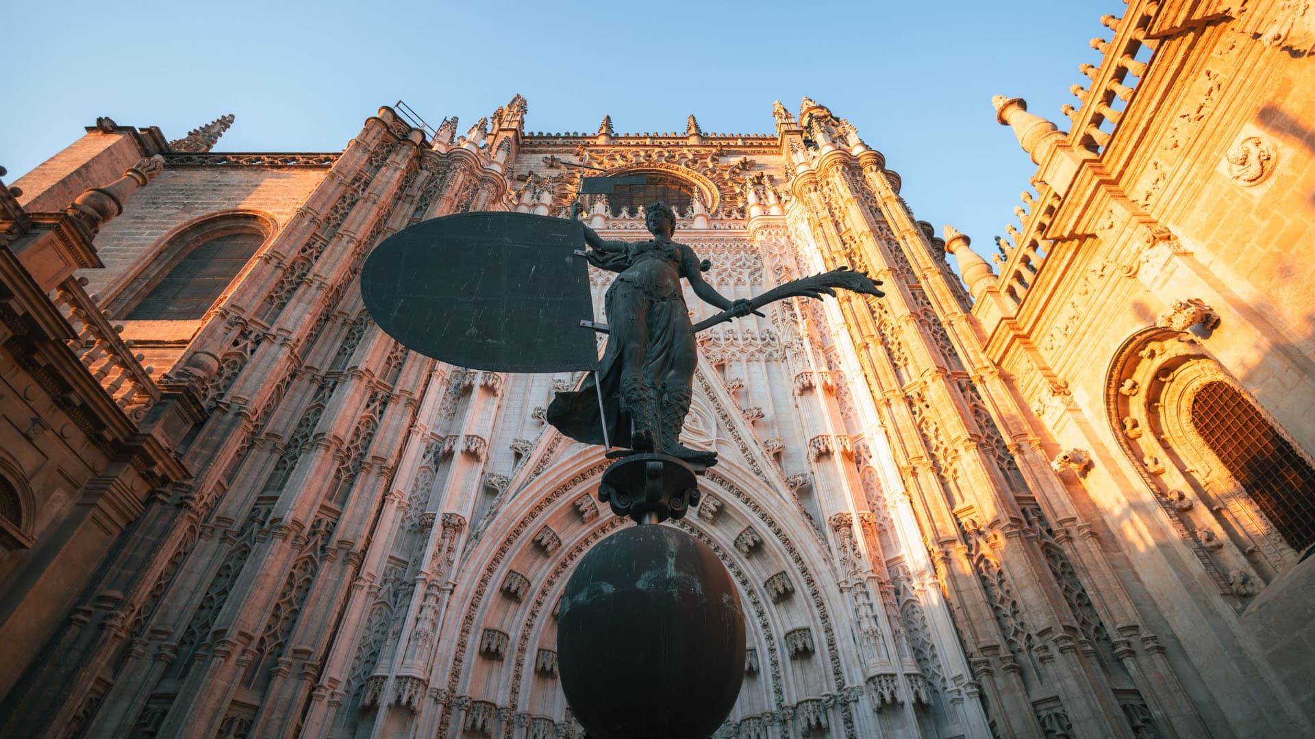Tour Privado Catedral de Sevilla y Subida a la Giralda - Galería 2