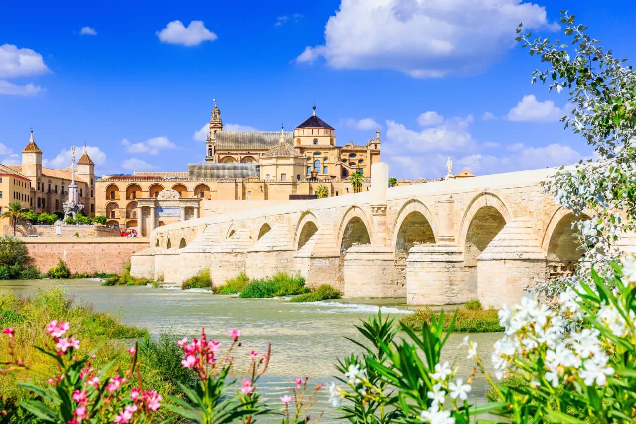 Visita guiada a la Mezquita, Alcázar y Judería de Córdoba